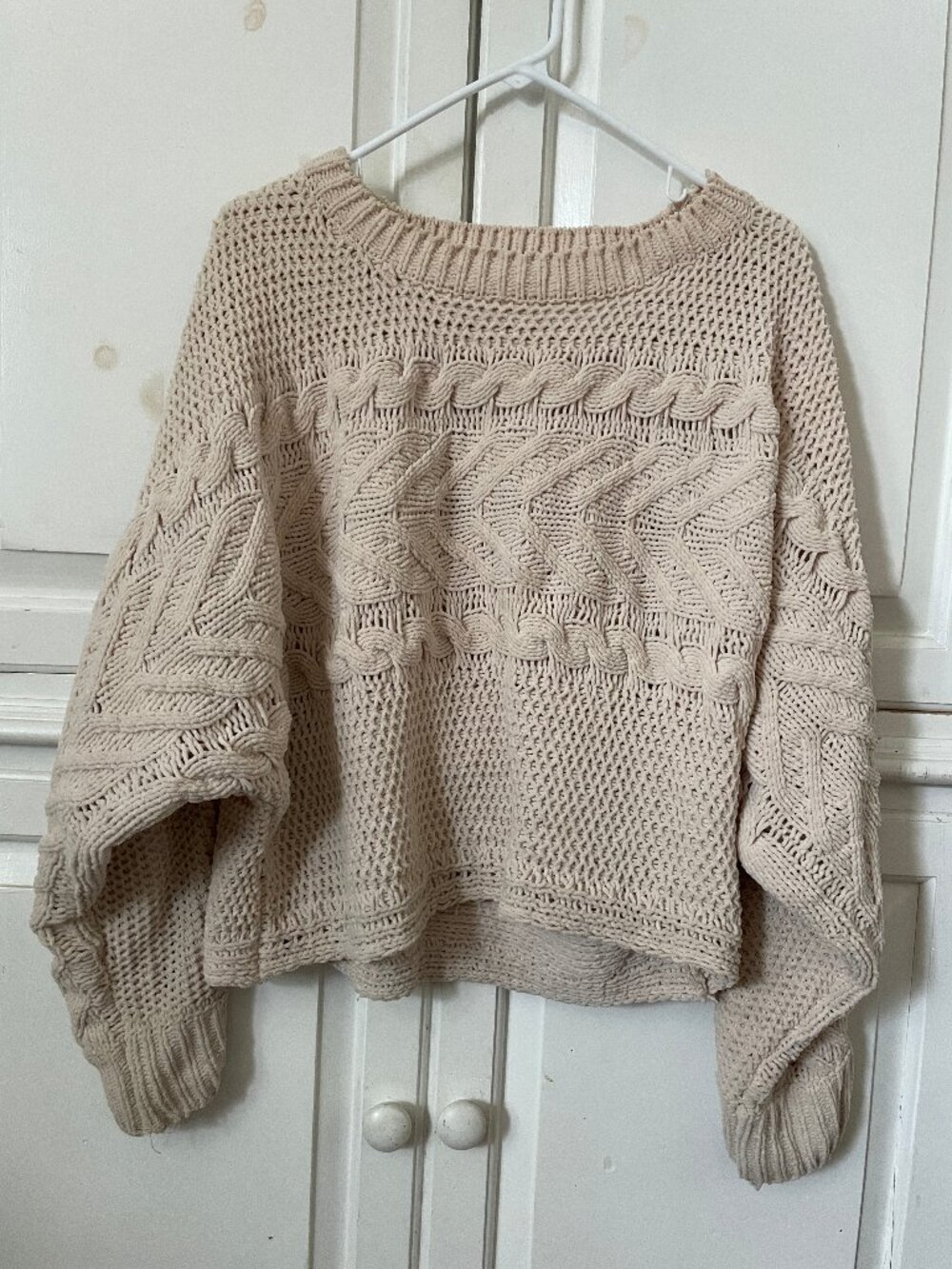 Entro womens crew neck knit oversized chunky cream sweater M neutral cable knit